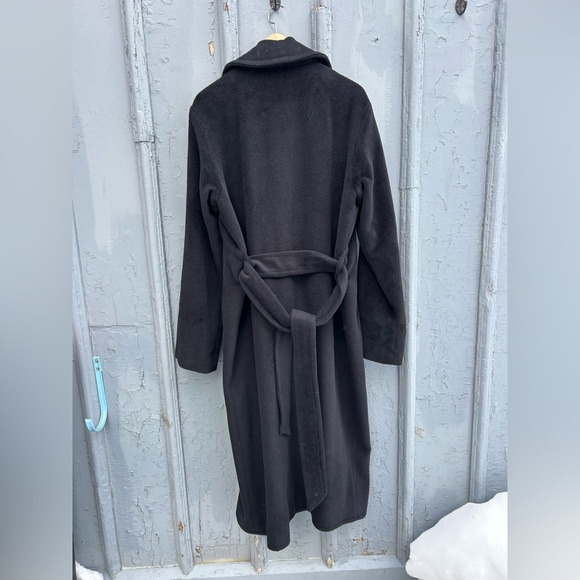 Horses Atelier Oversized black “The Winter” wool Coat, size “2” - Picture 6 of 15